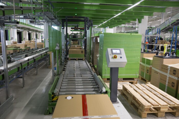 Automatska linija za pakiranje paleta